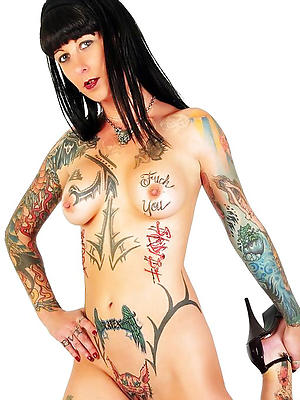 curvy tattooed mature women exposed