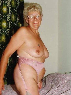 free pics of sexy mature grannies