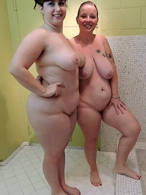 mature lesbian milf naked pics