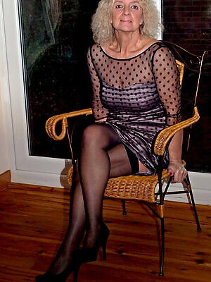 naked pics of beautiful hot 60 year old mature