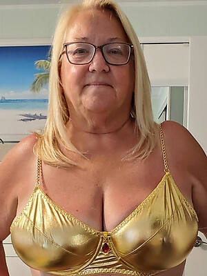 old grown-up ladies in bras pics