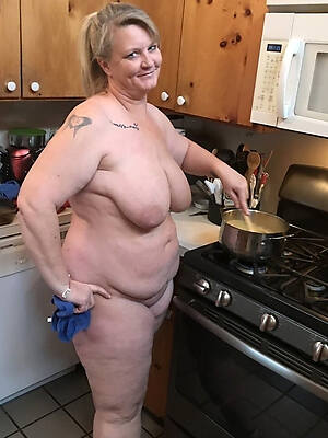 the sexy goddess mature amateur housewives