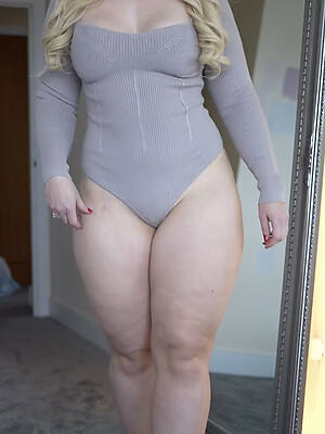 full-grown hot babes porno easy