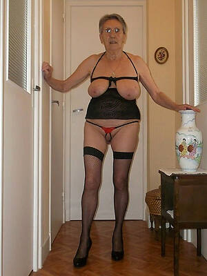 the sexy goddess mature porn 60