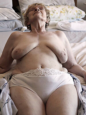 morose grandmas barren adult home pics