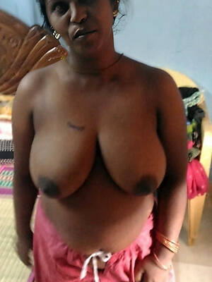 beautiful indian mature women