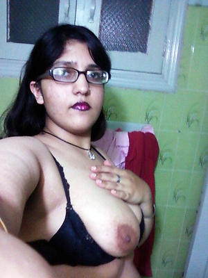 free pics of mature indian milf