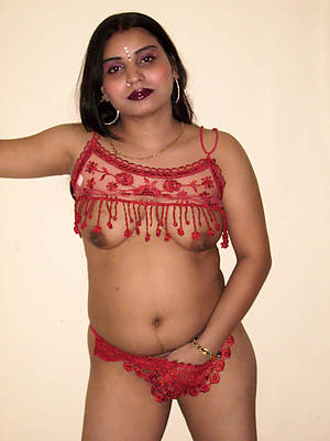 meet with disaster in one's birthday suit full-grown indian women