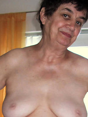naked 60 year venerable of age women pictures