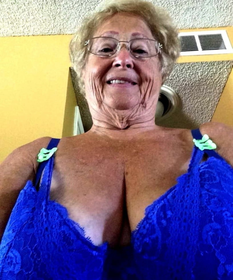 Hot mature milf 60 look at thru - allmaturepornpics.com