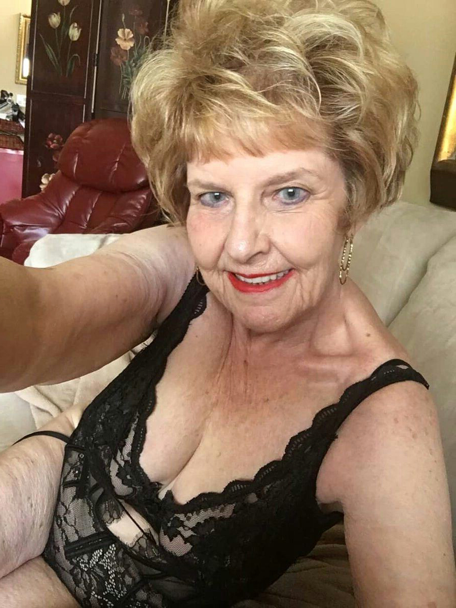 60 year old mature women dirty sex pics image